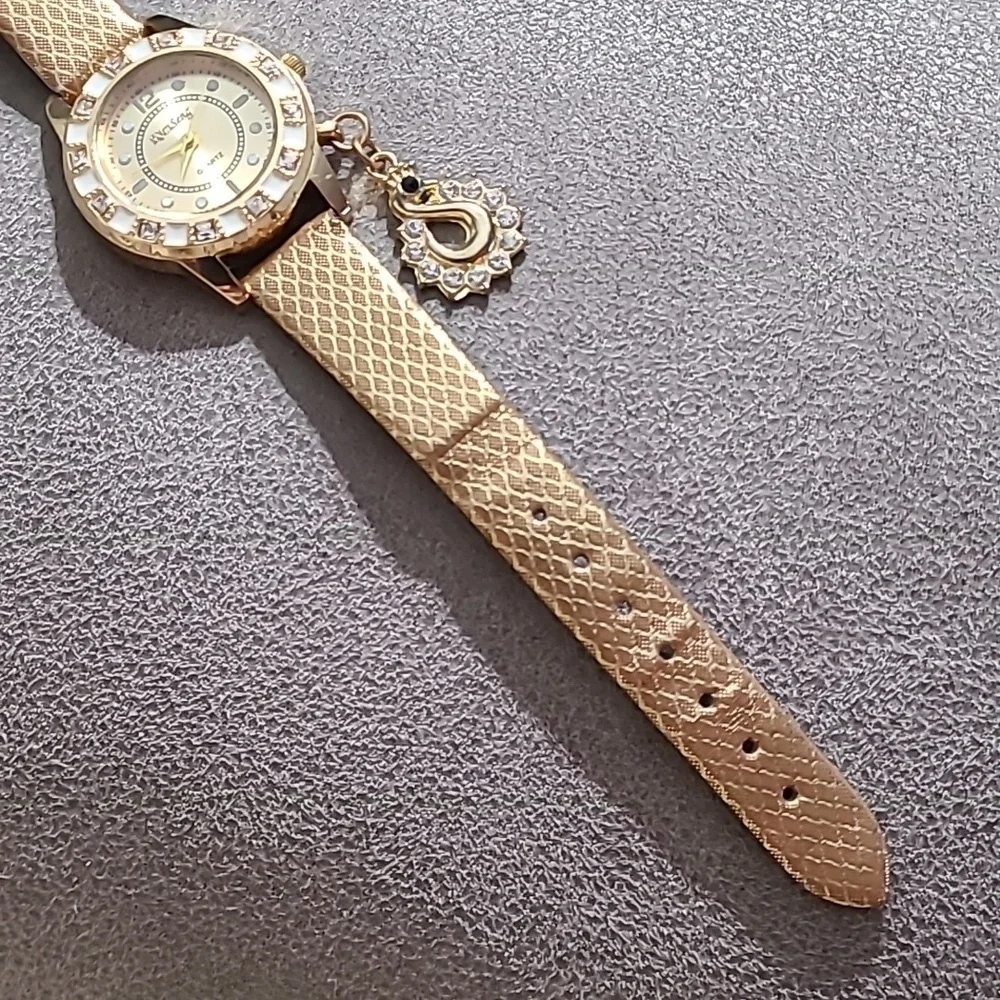 Kim Seng Quartz fashion Watch Gold white bling Dangle‎ charm